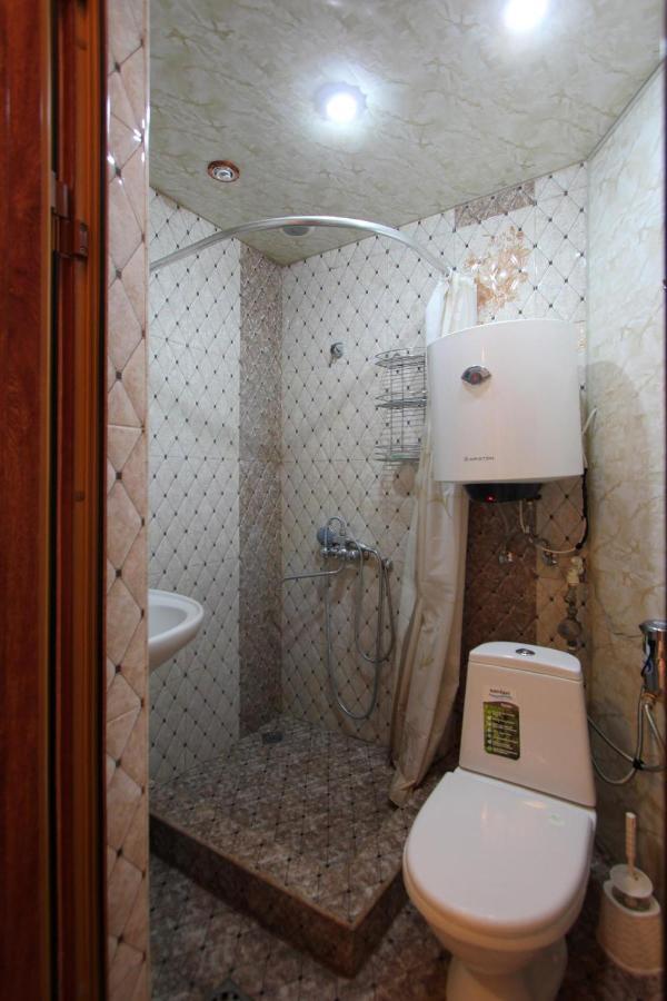Amiryan Street 1 Bedroom Deluxe Apartment With Balcony Am104 Ереван Екстериор снимка